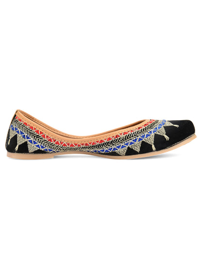 Desi Colour Women Indian Ethnic Footwear-Embroidered Black Zari