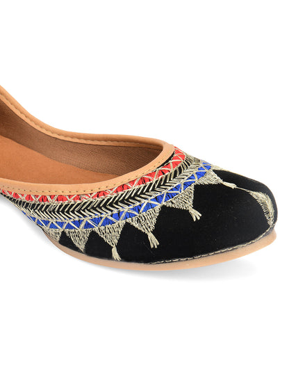 Desi Colour Women Indian Ethnic Footwear-Embroidered Black Zari