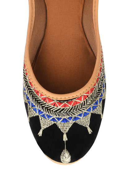 Desi Colour Women Indian Ethnic Footwear-Embroidered Black Zari