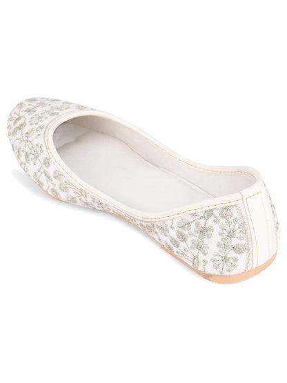Desi Colour Women Indian Ethnic Footwear-Cushioned White Heavy Emb