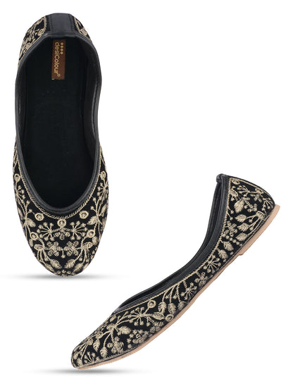 Desi Colour Women Indian Ethnic Footwear-Cushioned Black Heavy Emb