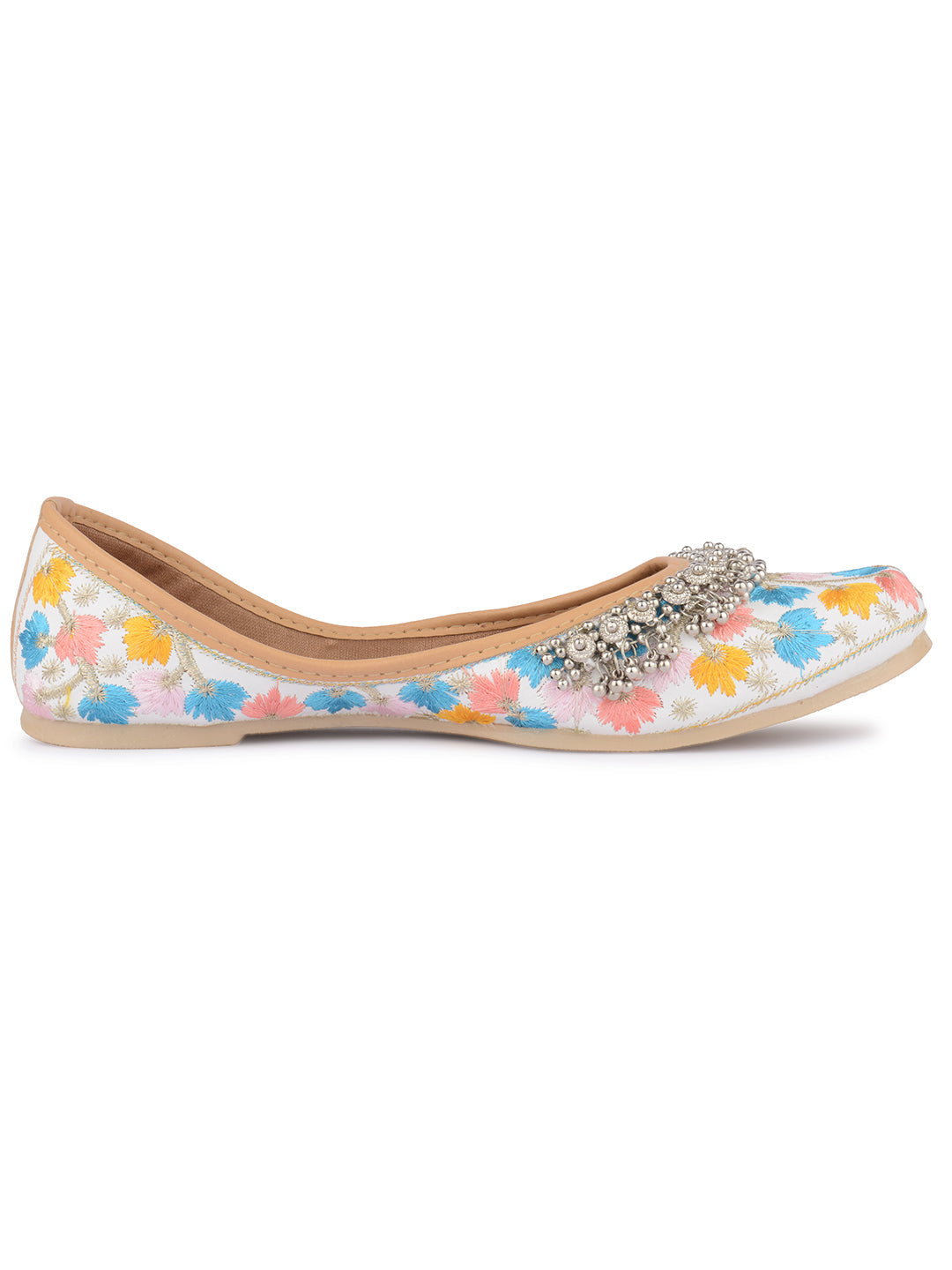 Desi Colour Women Indian Ethnic Footwear-Multi Gungroo
