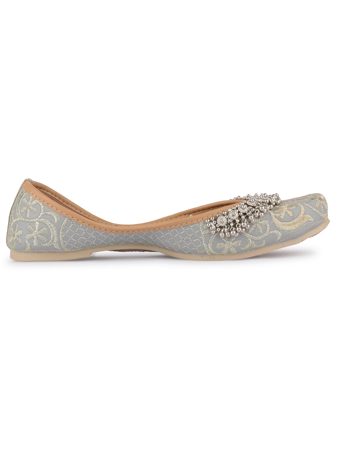 Desi Colour Women Indian Ethnic Footwear-Grey Gungroo