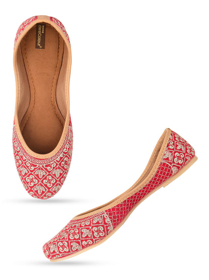 Desi Colour Women Indian Ethnic Footwear-Cushioned Red Zari Woek
