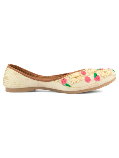 Desi Colour Women Indian Ethnic Footwear-Party Wear Multi Colour Thread Work