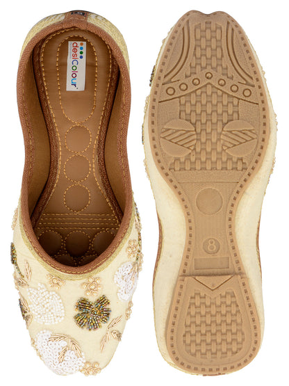 Desi Colour Women Indian Ethnic Footwear-Party Wear Off White Emb