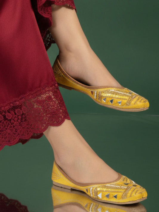 Desi Colour Women Indian Ethnic Footwear-Yellow Mirror Emb