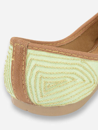 Desi Colour Women Indian Ethnic Footwear-Sea Green Zigzag