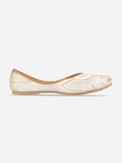 Desi Colour Women Indian Ethnic Footwear-White Mirror Emb