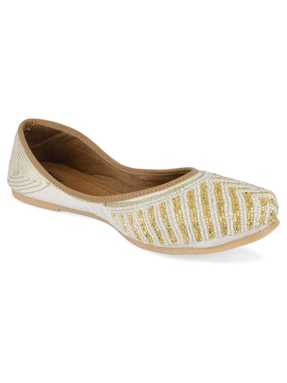 Desi Colour Women Indian Ethnic Footwear-Sleek Pearl-Off white