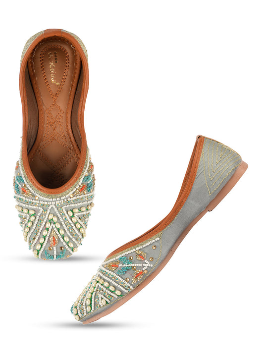 Desi Colour Women Indian Ethnic Footwear-Party Wear Grey Multi Pearl