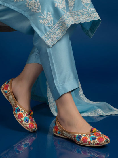 Desi Colour Women Indian Ethnic Footwear-Multi Atistica