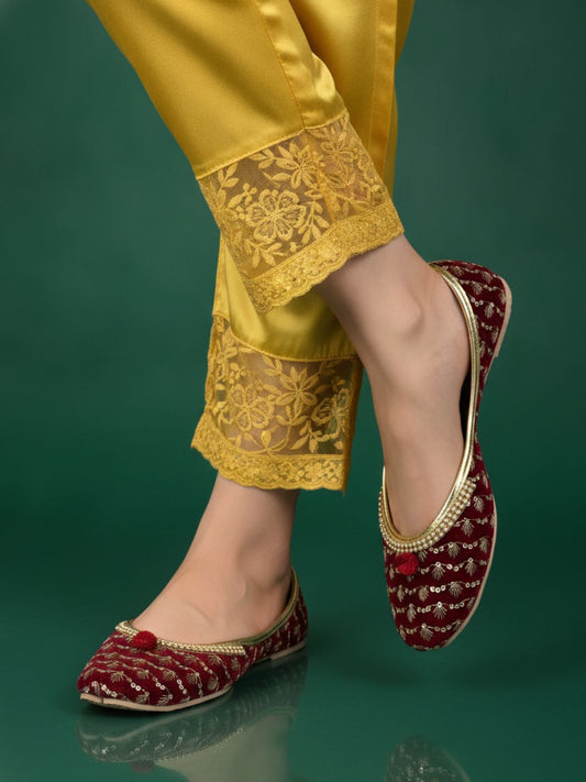 Desi Colour Women Indian Ethnic Footwear-Maroon Star