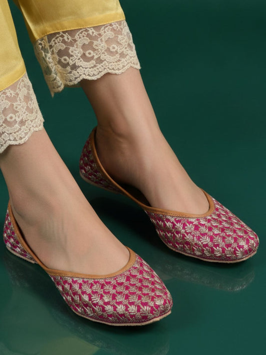 Desi Colour Women Indian Ethnic Footwear-Pinky