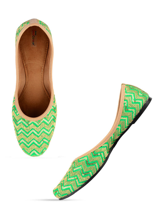 Desi Colour Women Indian Ethnic Footwear-Green Zigzag