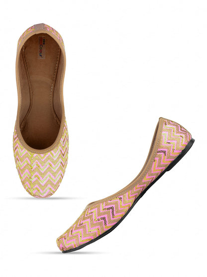 Desi Colour Women Indian Ethnic Footwear-Baby Pink Zigzag