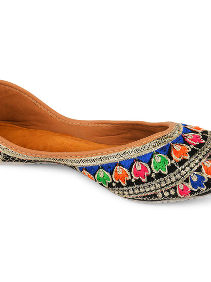 Desi Colour Women Indian Ethnic Footwear-Black Florence