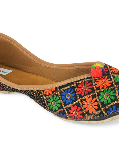 Desi Colour Women Indian Ethnic Footwear-Floral Black