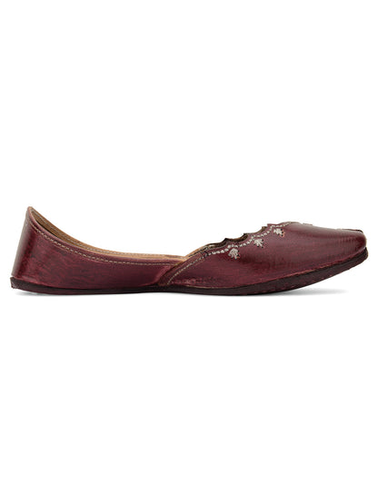 Desi Colour Women Indian Ethnic Footwear-Elegance