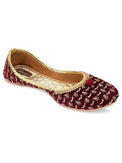 Desi Colour Women Indian Ethnic Footwear-Maroon Star