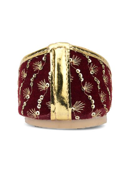 Desi Colour Women Indian Ethnic Footwear-Maroon Star