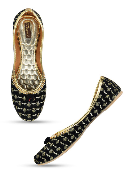 Desi Colour Women Indian Ethnic Footwear-Black Star