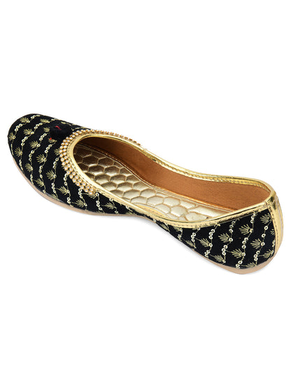 Desi Colour Women Indian Ethnic Footwear-Black Star