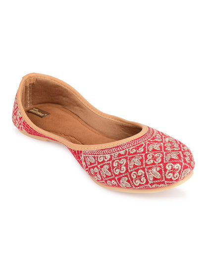 Desi Colour Women Indian Ethnic Footwear-Cushioned Red Zari Woek