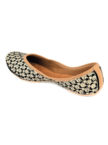 Desi Colour Women Indian Ethnic Footwear-Black Thread