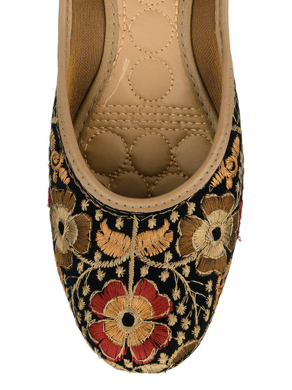 Desi Colour Women Indian Ethnic Footwear-Black Thread Work 1
