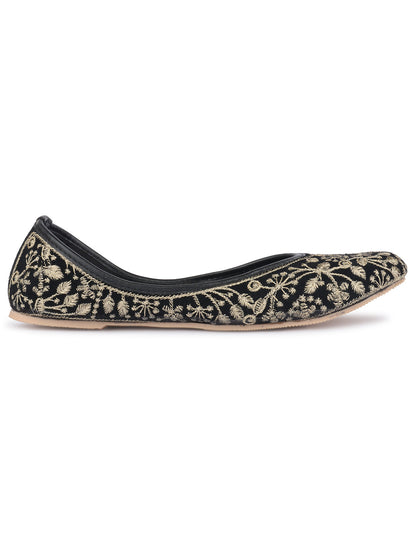 Desi Colour Women Indian Ethnic Footwear-Cushioned Black Heavy Emb