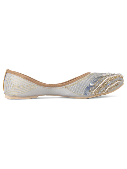 Desi Colour Women Indian Ethnic Footwear-Grey V Pearl
