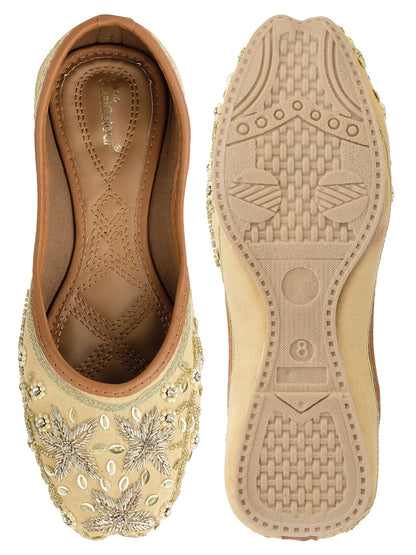 Desi Colour Women Indian Ethnic Footwear-Gold Dabka Flower