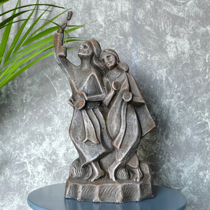 Sowpeace Premium Large Terracotta Minstrel Couple Tabletop Decor