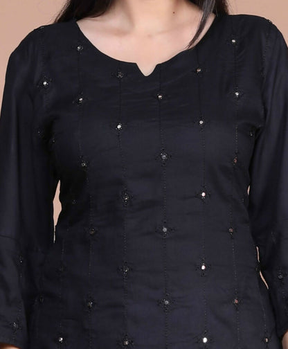 Miravan Women's Black Embroidered And Mirror Work Pakistani Straight Kurti