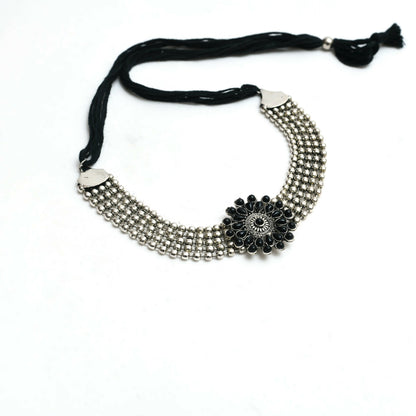 Mominos Fashion Johar Kamal Oxidised Silver-Plated Brass Finish Kundan Choker For Women (Black)