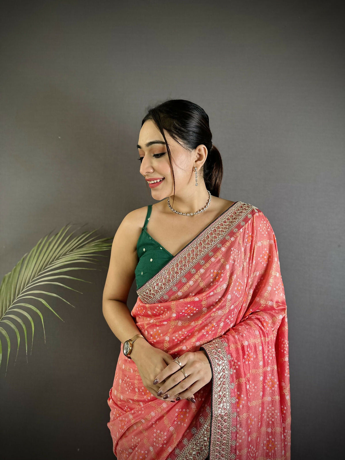 Joban Fashion Baby Pink Bandhej Bandhani Vichitra Silk Bandhani Prints Saree