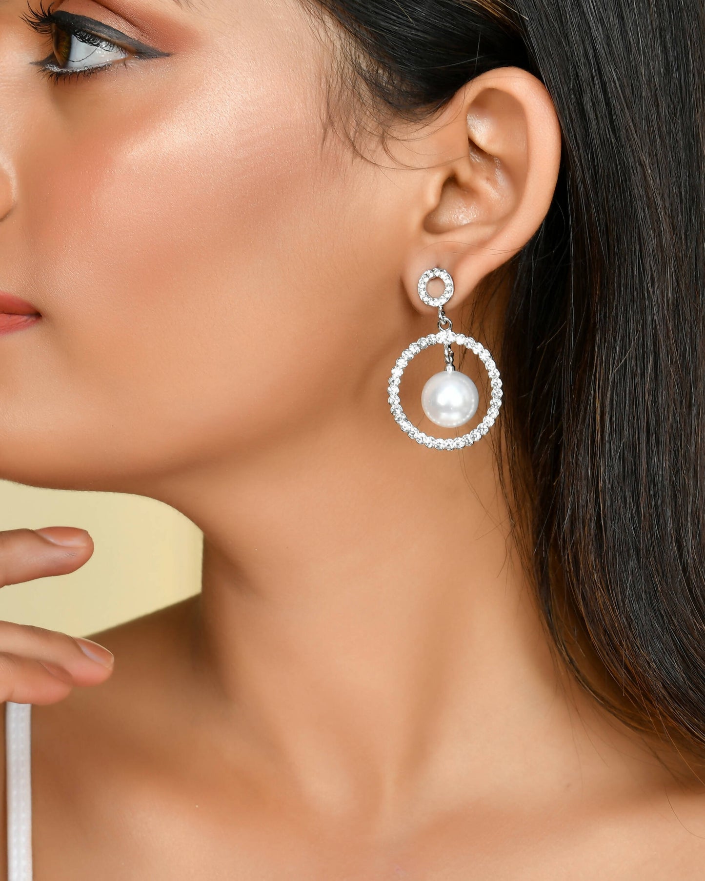 VOJ Women Sliver-Plated Pearl Stainless Steel Circular Studs Earrings
