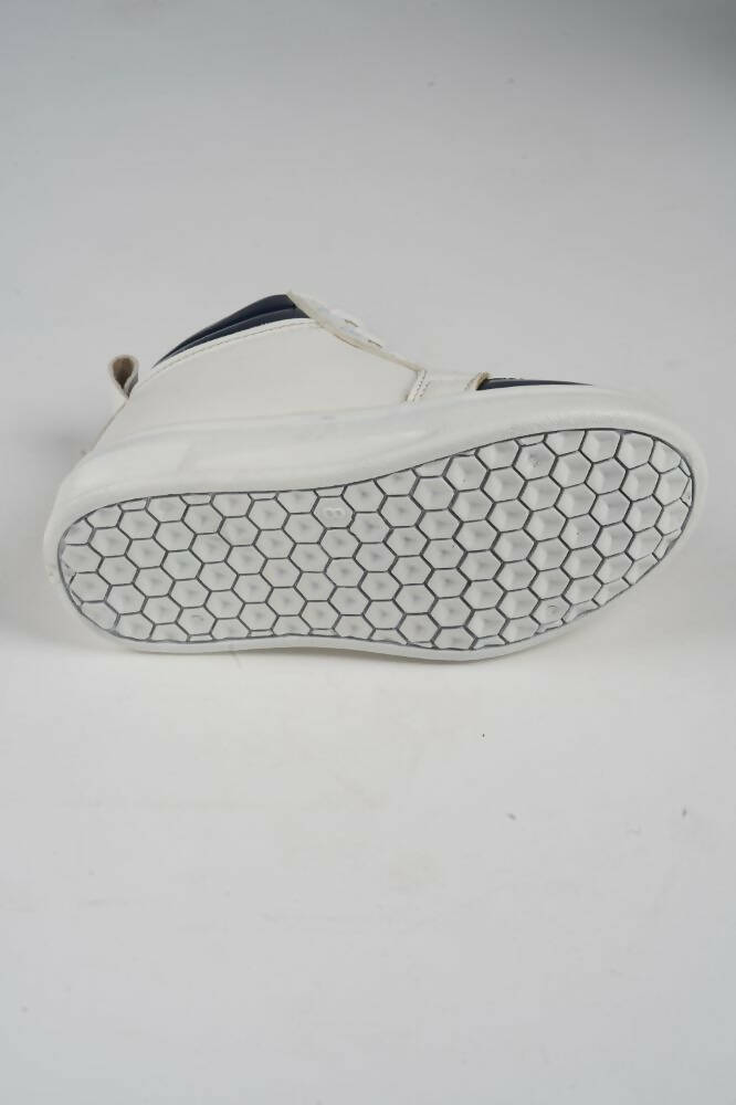 Tiny Bugs For Boys & Girls Mid Top Sneakers - White & Blue