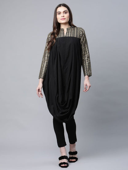 Ahalyaa Womens Black Crepe Rubber Print Cowl Style Kurta