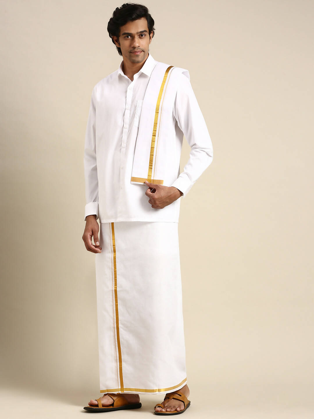 Ramraj Cotton Premium Wedding White Regular Dhoti, Shirt & Towel Set Arathi 1/2"