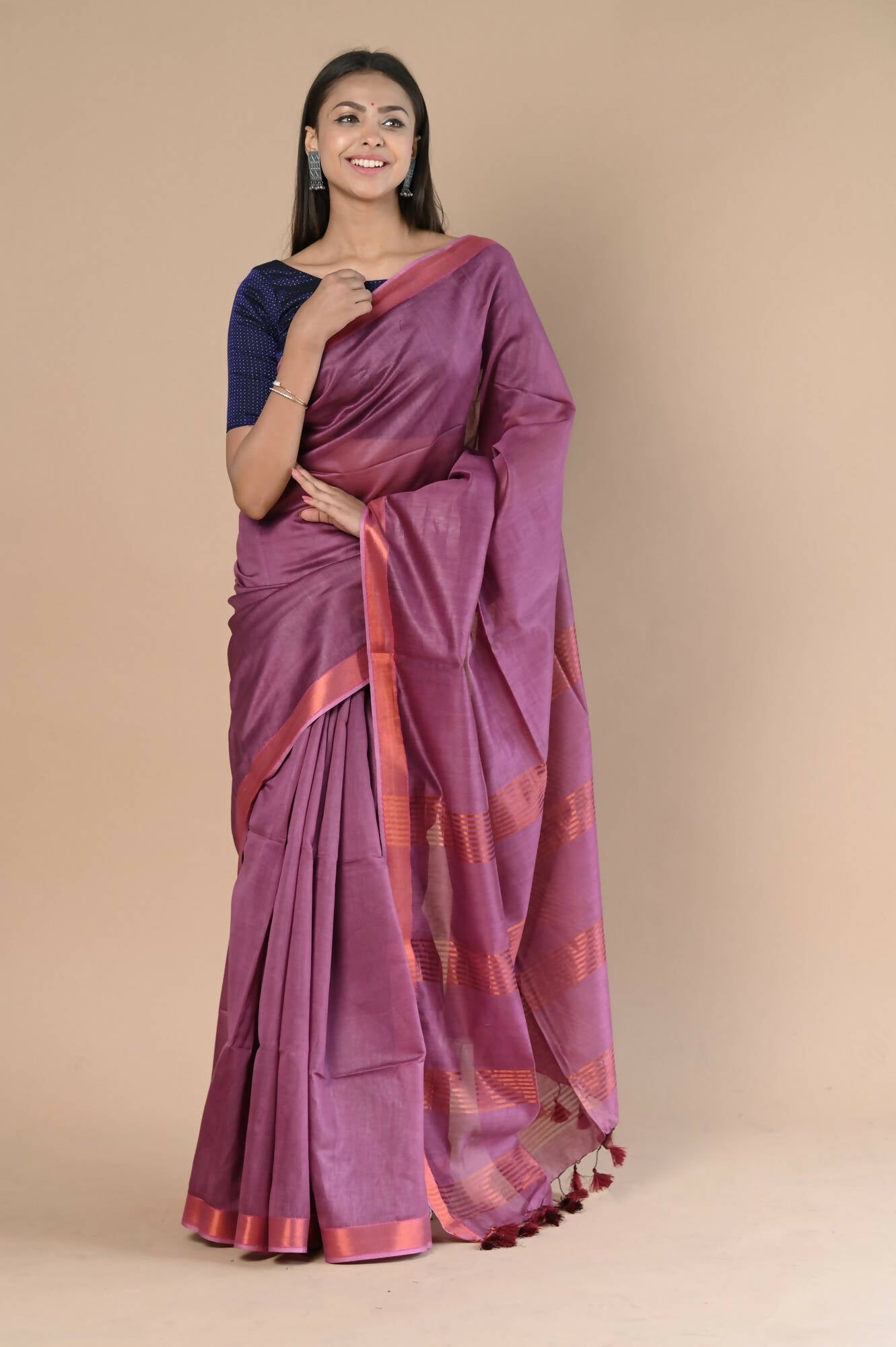 Very Much Indian Handloom Cotton Silk Maheshwari Saree With Sleek Golden Border - Maroon