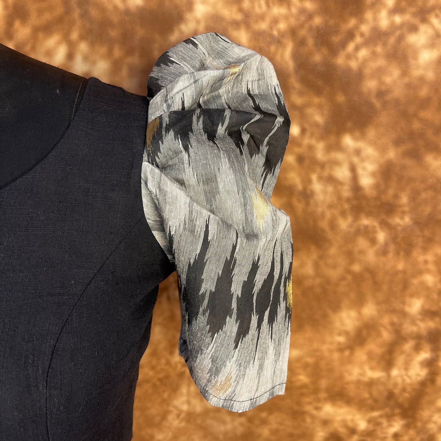 Aurora Black Black Coloured Cotton / Chanderi Ready to Wear Blouse - kapda Tailor