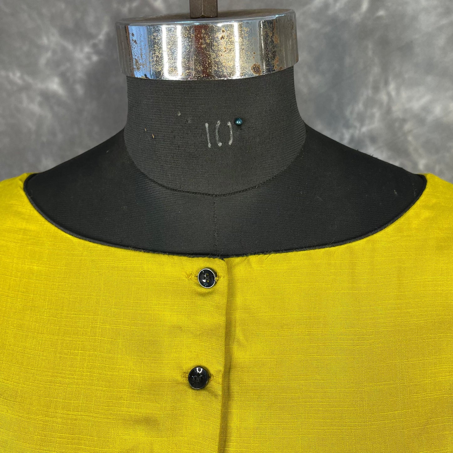 Kachha Nimboo Lemon Yellow Coloured Cotton /Jackard Ready to Wear Blouse - kapda Tailor
