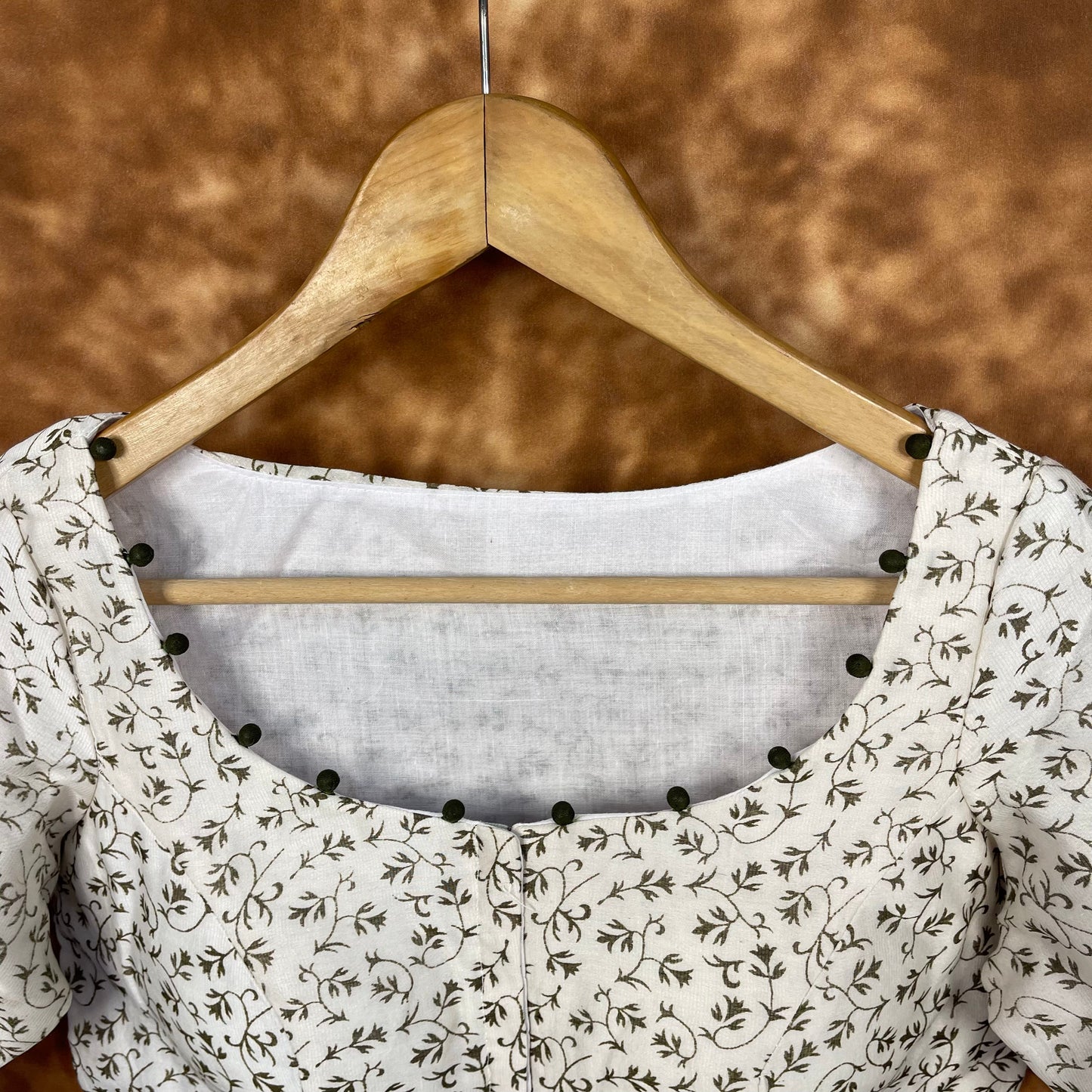 Scenic Holocaust Off White Coloured Chanderi Cotton Printed Ready to Wear Blouse - kapda Tailor