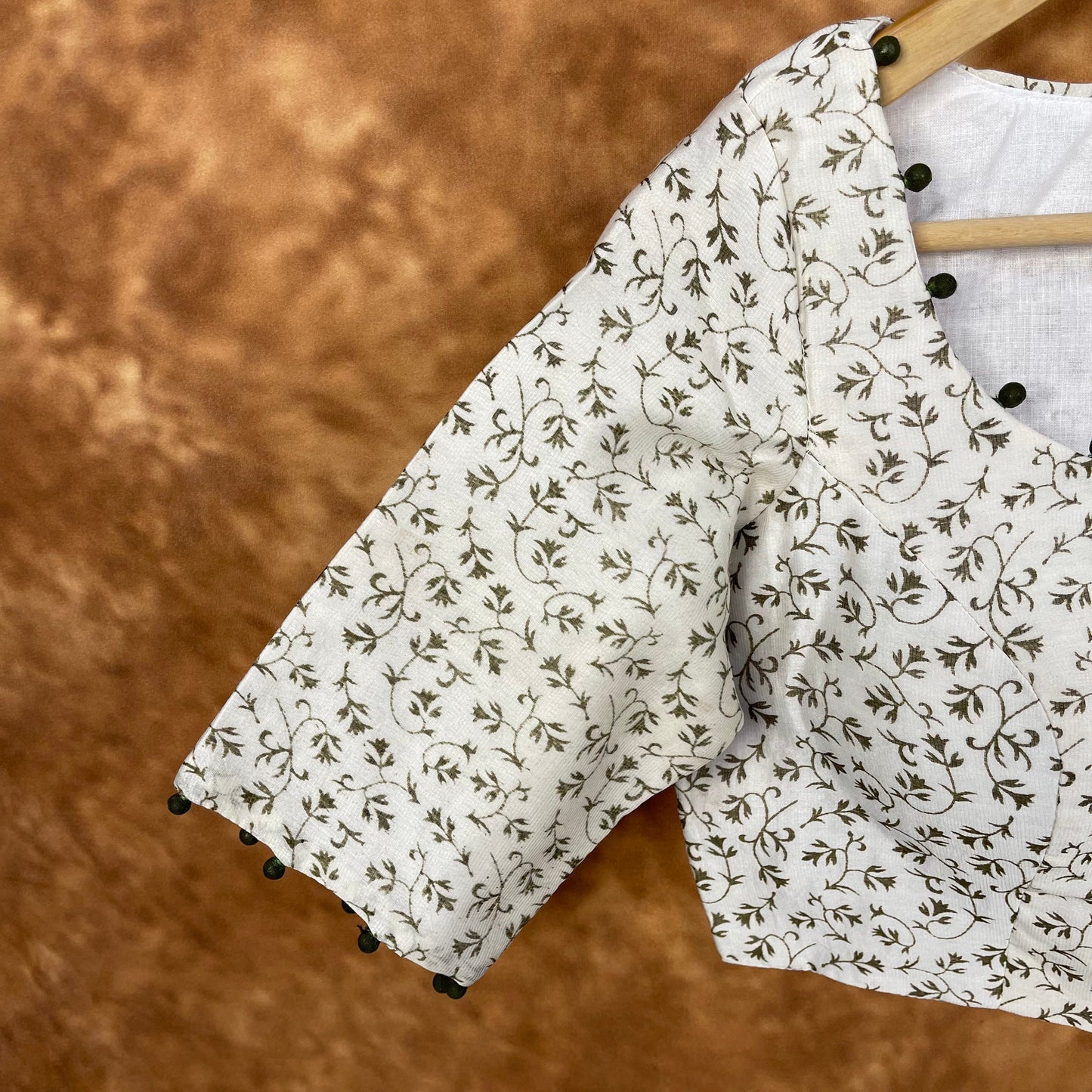 Scenic Holocaust Off White Coloured Chanderi Cotton Printed Ready to Wear Blouse - kapda Tailor