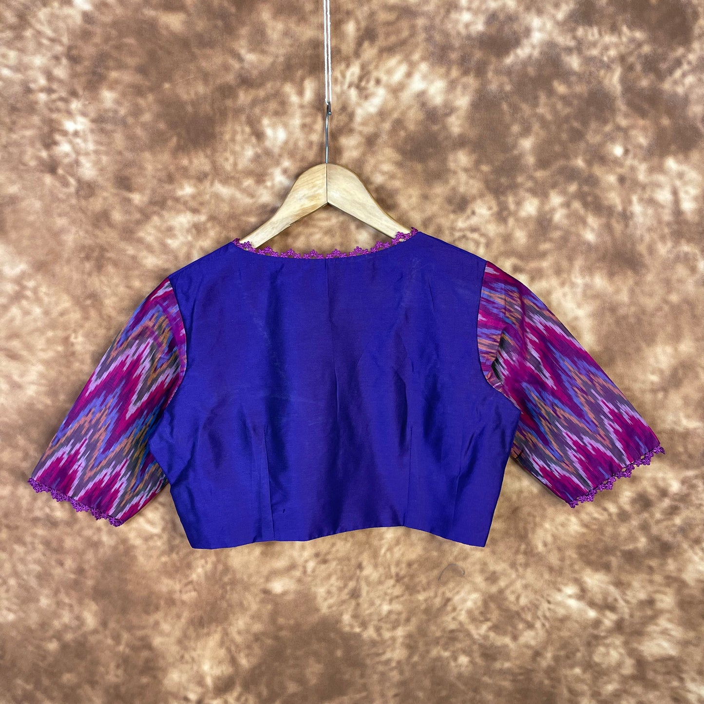 Khwaabon Ka Jharokha Blue Coloured Cotton Silk /Silk Ready to Wear Blouse - kapda Tailor
