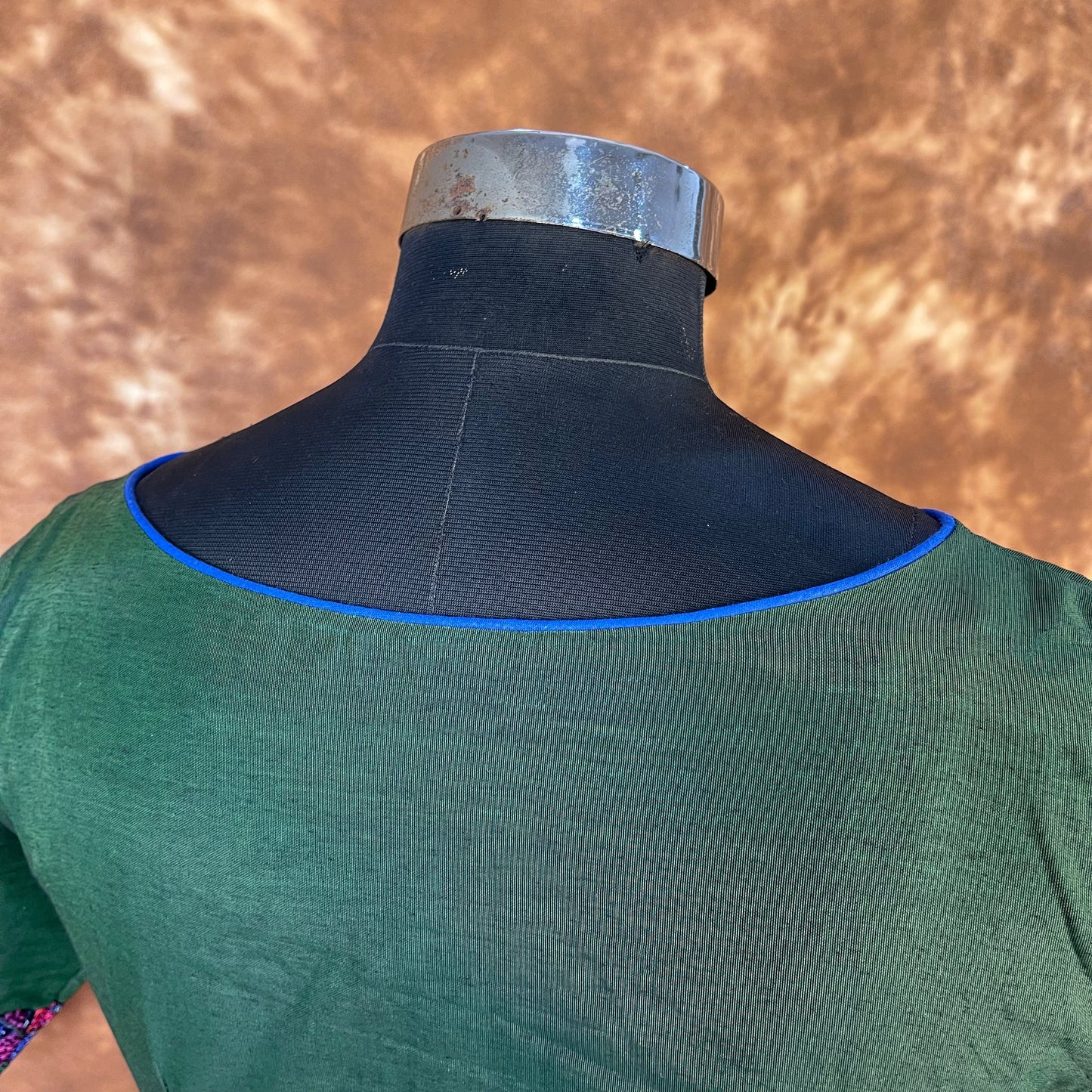 Hari Bhari Zindagi Green Coloured Chanderi Ready to Wear Blouse - kapda Tailor