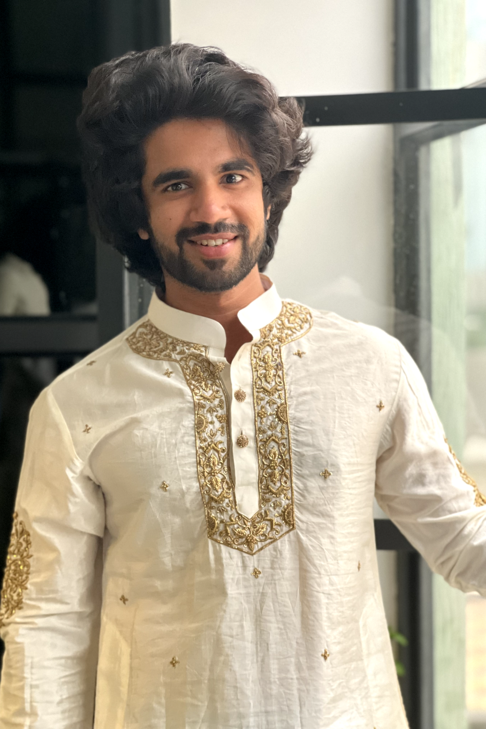 Designer Swachh Pattu Men's Kurta Set by Hilo Design
