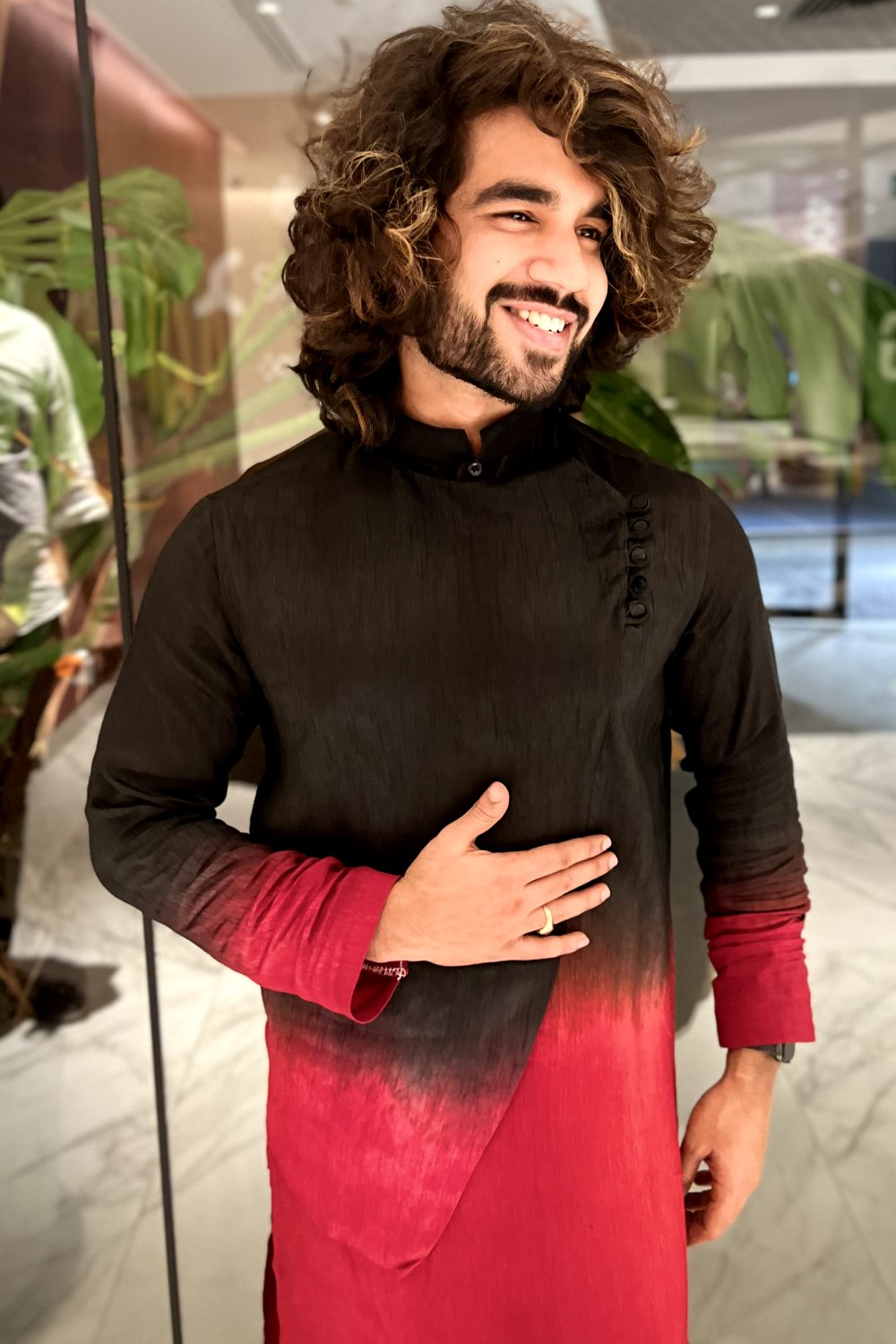 Pattern Ombre Kurta by Hilo Design